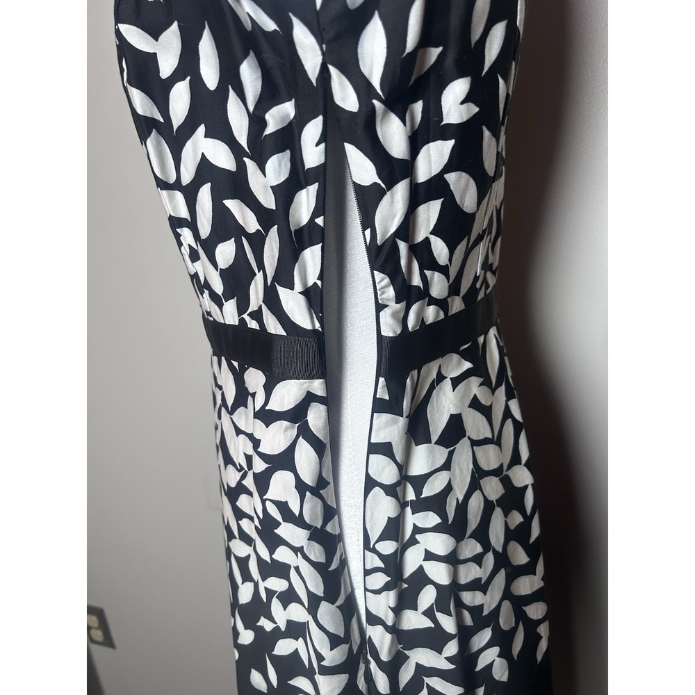 Talbots Dress 6 Black White Leaf Print Fit Flare Cotton Lined Sleeveless Zip - Picture 7 of 11